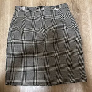 H&M corporate skirt